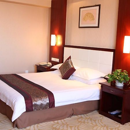 Tianhong Hotel Heze Room photo