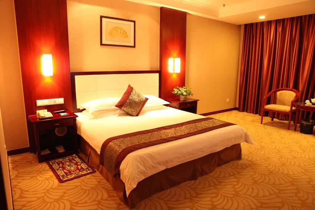 Tianhong Hotel Heze Room photo