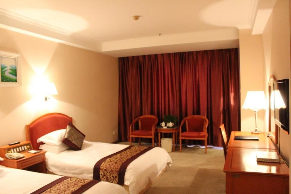 Tianhong Hotel Heze Exterior photo