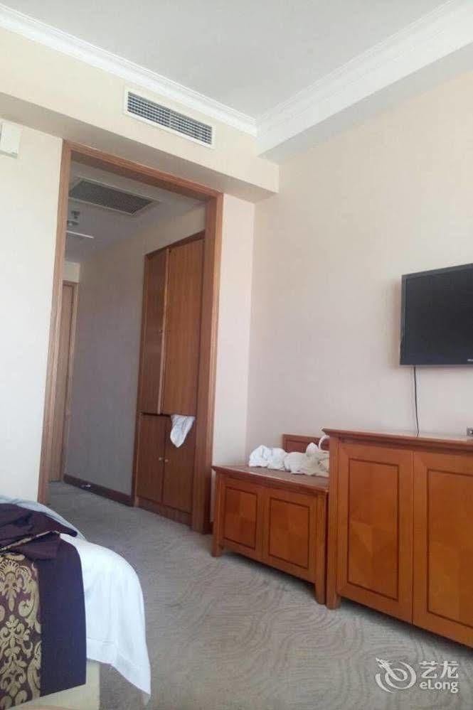 Tianhong Hotel Heze Exterior photo