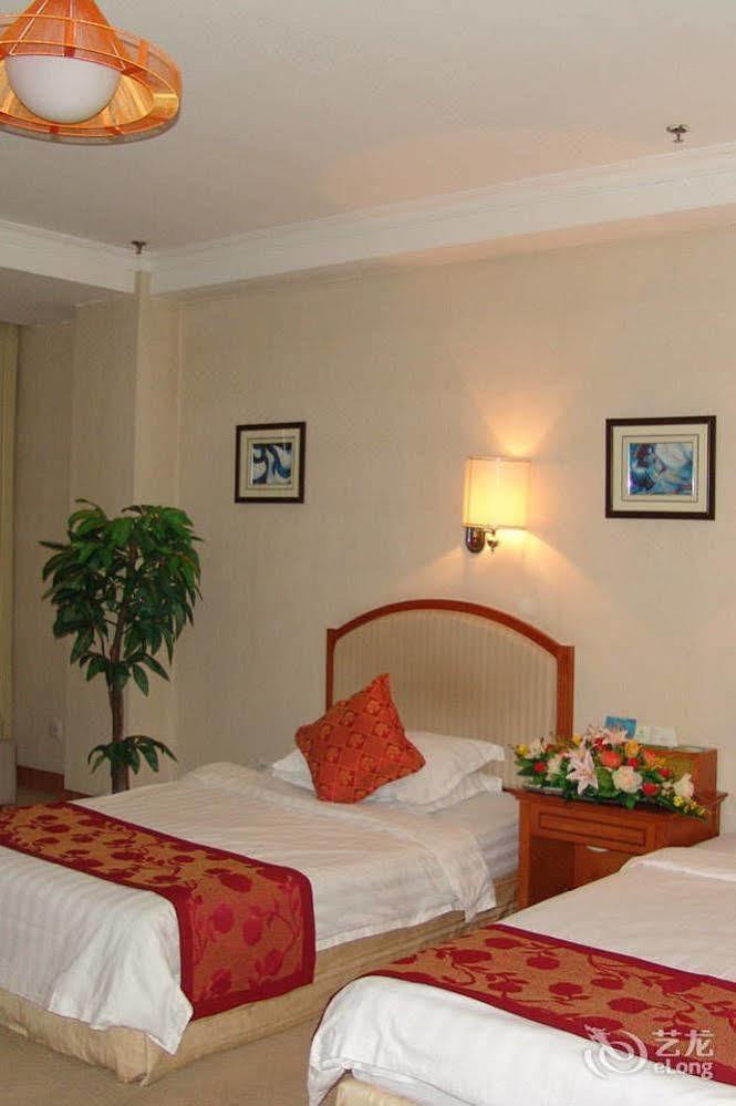 Tianhong Hotel Heze Exterior photo